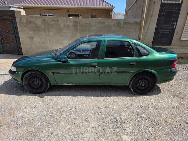 Opel Vectra-6