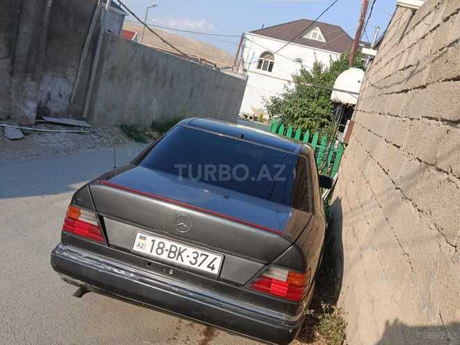 Mercedes 200 E-3