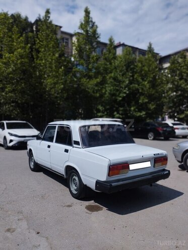 LADA (VAZ) 2107-5