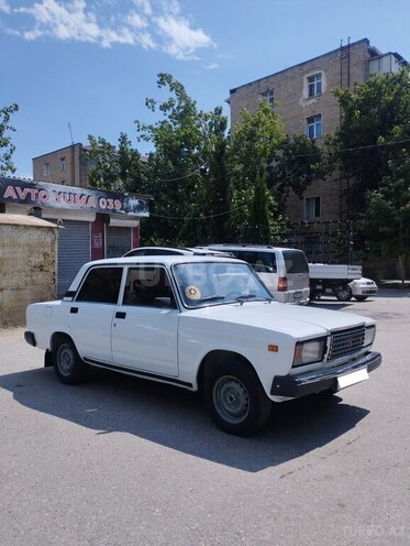LADA (VAZ) 2107-2