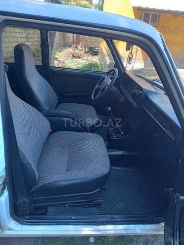 LADA (VAZ) 2107-10