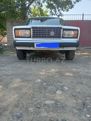 LADA (VAZ) 2107-15