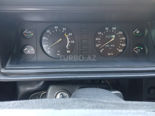 LADA (VAZ) 2107-4