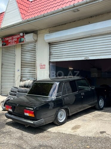 LADA (VAZ) 2107-4