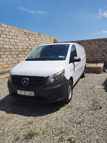 Mercedes Metris-1