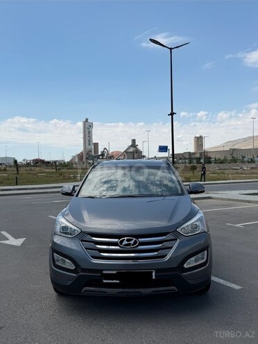 Hyundai Santa Fe-1