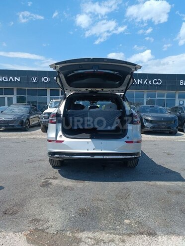Changan Qiyuan Q07-6