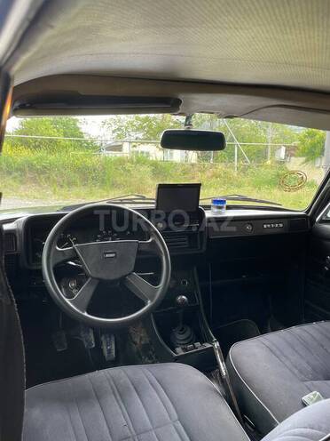 LADA (VAZ) 21011-4