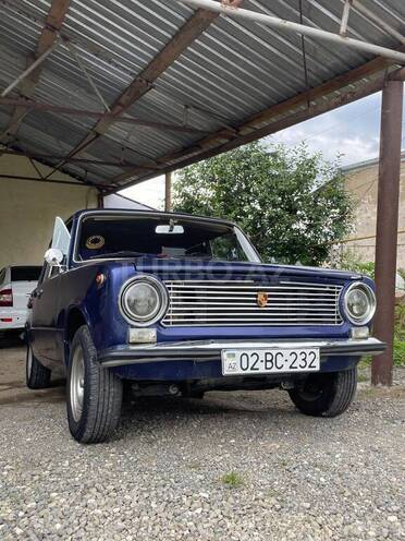 LADA (VAZ) 21011-2