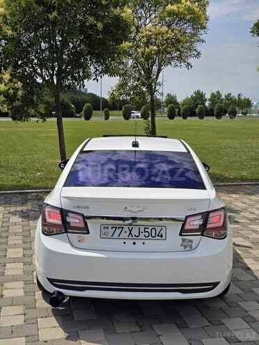 Chevrolet Cruze-4