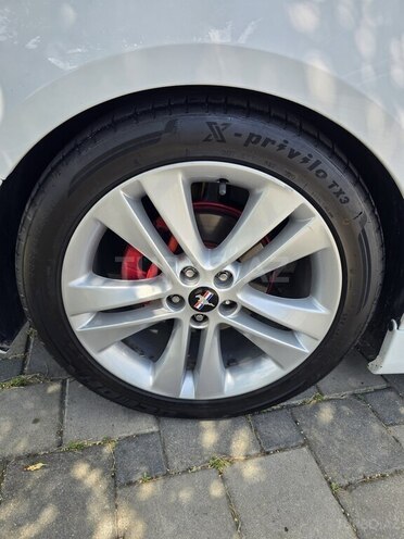 Chevrolet Cruze-6
