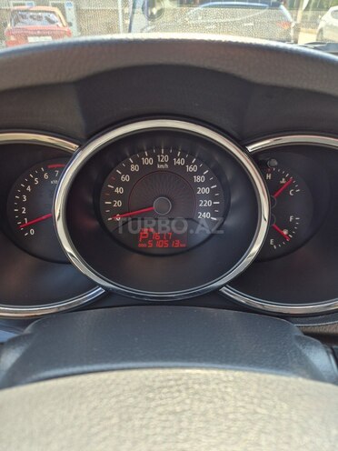 Kia Sorento-8