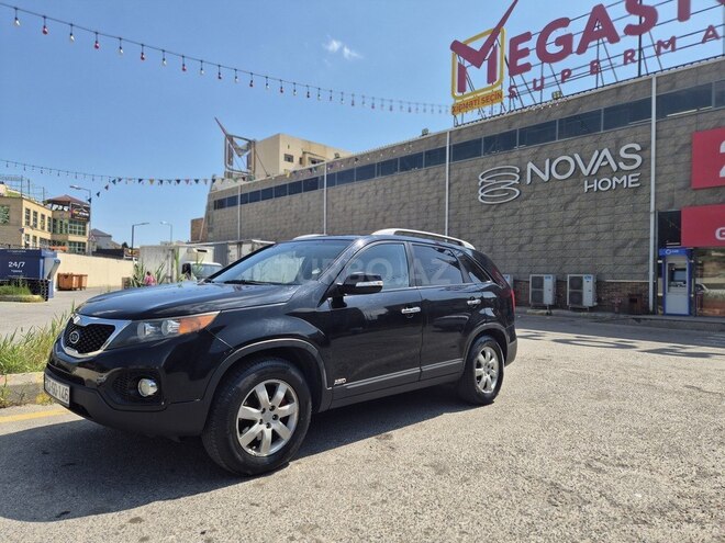 Kia Sorento-12