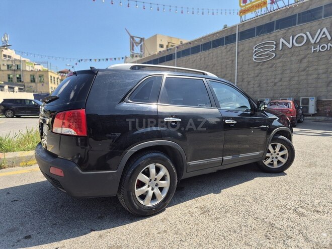 Kia Sorento-9