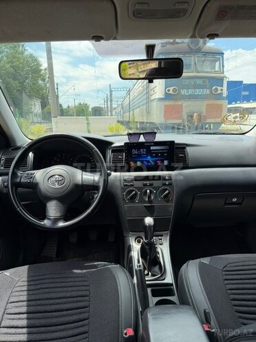 Toyota Corolla-12