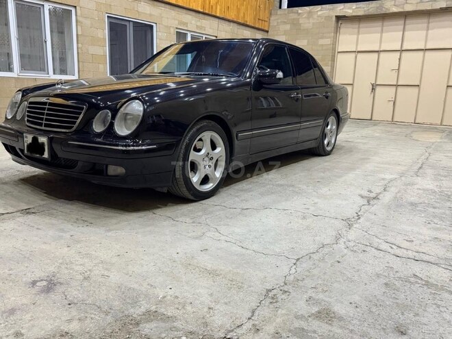 Mercedes E 280-6