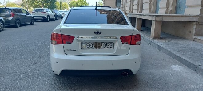 Kia Cerato-6