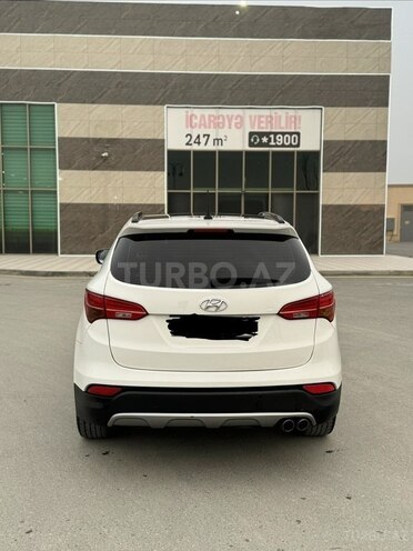 Hyundai Santa Fe-4