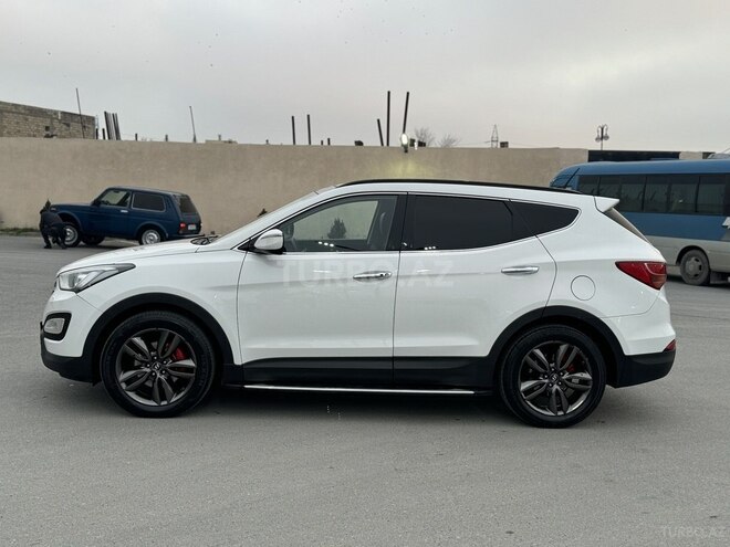 Hyundai Santa Fe-5
