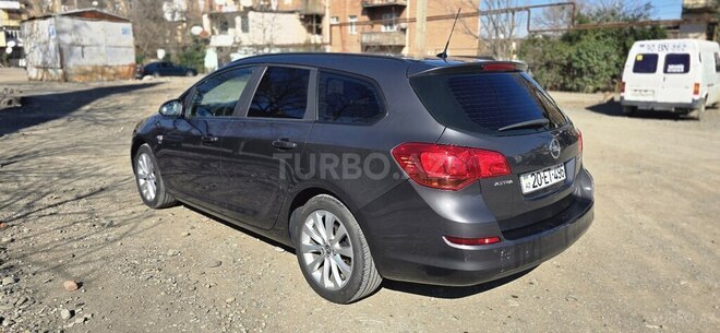 Opel Astra-13