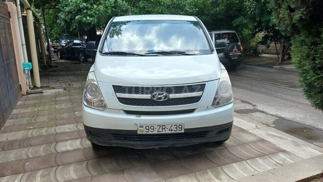 Hyundai H-1-1