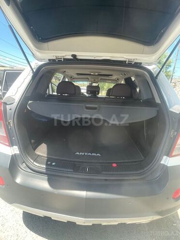 Opel Antara-7