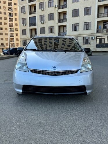 Toyota Prius-1
