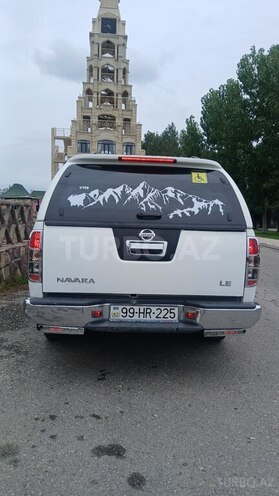 Nissan Navara-3