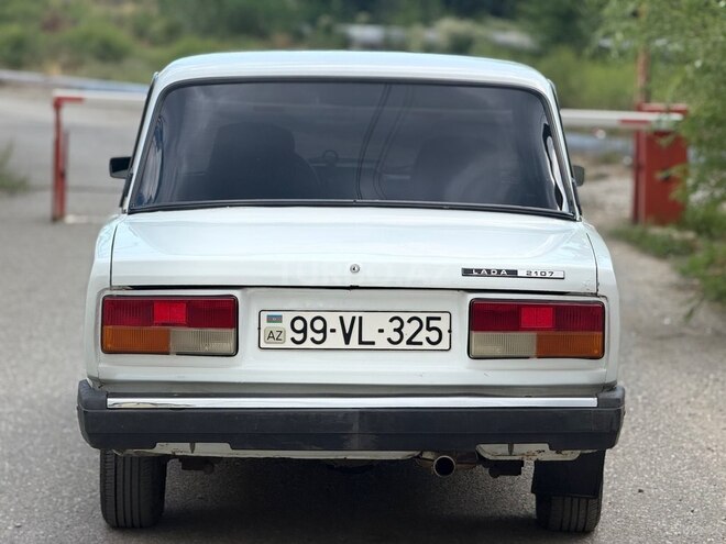 LADA (VAZ) 2107-5