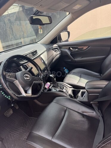 Nissan X-Trail-12