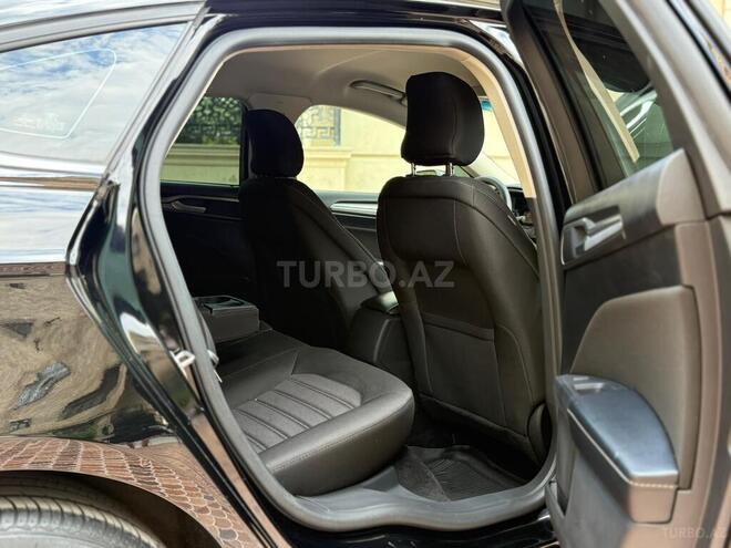 Ford Fusion (North America)-12