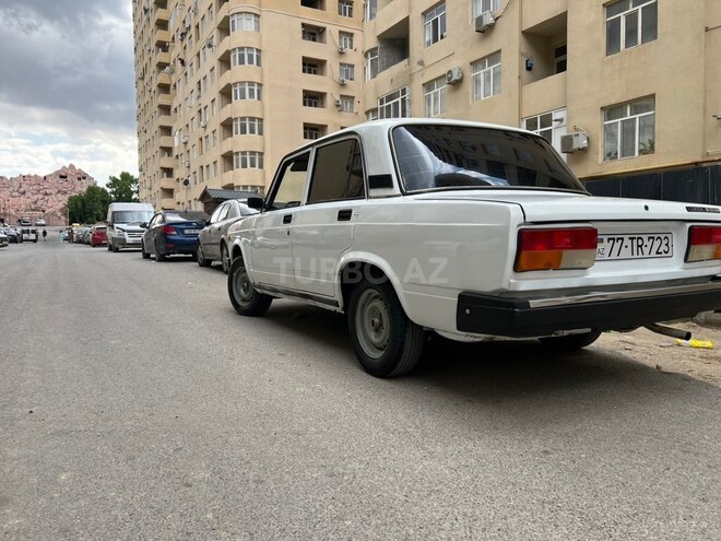 LADA (VAZ) 2107-4