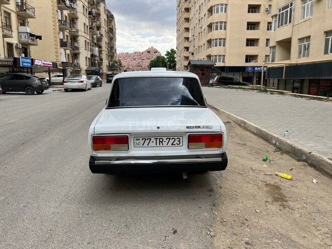 LADA (VAZ) 2107-3