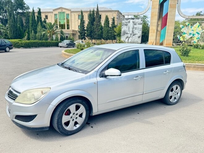 Opel Astra-2