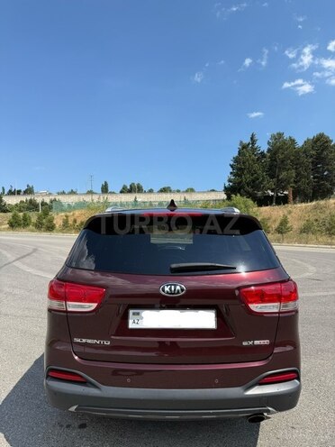 Kia Sorento-2
