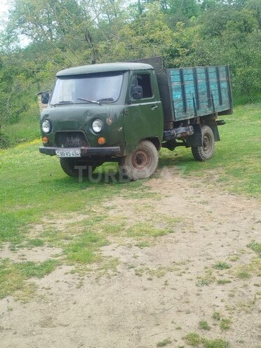 UAZ 3303-5