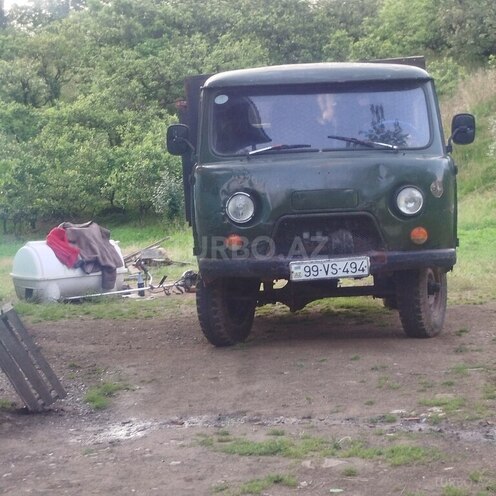UAZ 3303-18