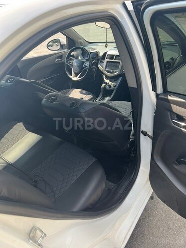 Chevrolet Aveo-17