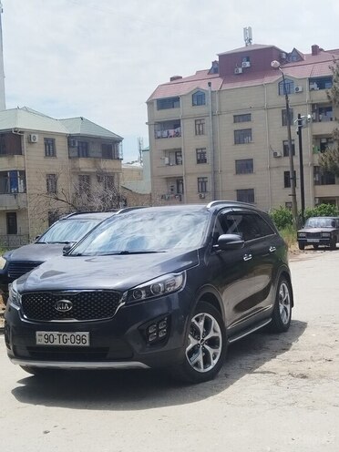Kia Sorento-2