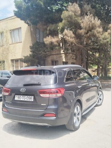 Kia Sorento-5