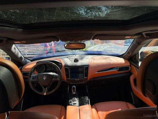 Maserati Levante-5