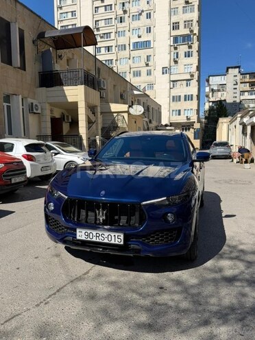 Maserati Levante-4