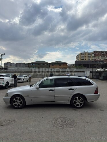 Mercedes C 220-3