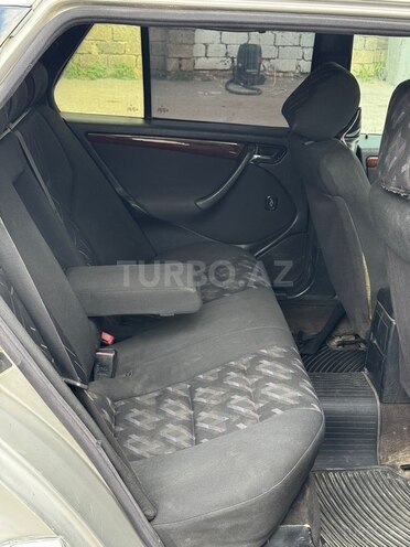 Mercedes C 220-9