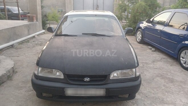 Hyundai Sonata-1