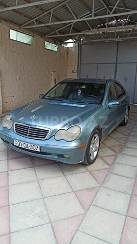 Mercedes C 200-9