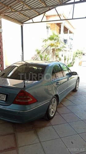 Mercedes C 200-4