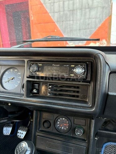 LADA (VAZ) 2107-10