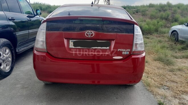 Toyota Prius-5