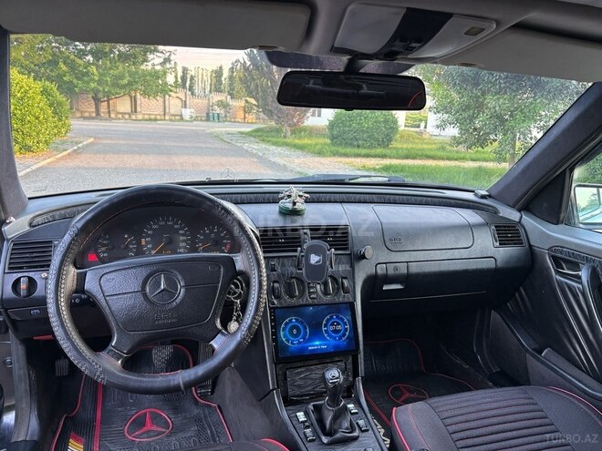 Mercedes C 220-13
